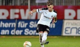 德乙直播在线观看直播,激情对决，精彩瞬间不容错过